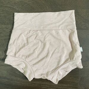 Kyte Baby bummies in sunset (0-3 mons)